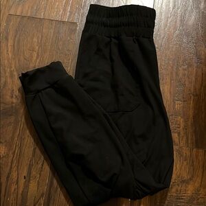 Mondetta Women's Black Leggings